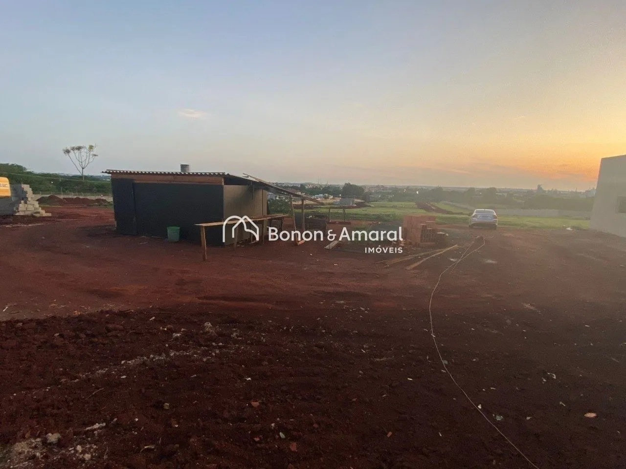Imagem Terreno à venda no Condomínio PortoVille no bairro Betel, Paulínia/SP Lote com 300m² com total infraestrutura