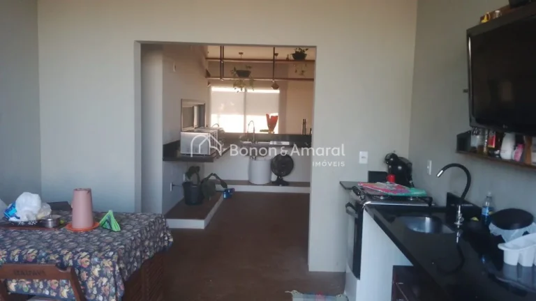 Imagem Lindo e espaçoso sobrado em condomínio residencial, com área construída de 190 m² em um terreno...