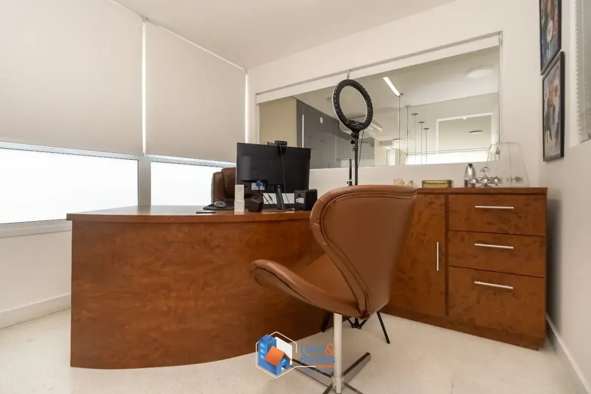 Imagem Casa comercial para venda em Vila Andrade, 760m²