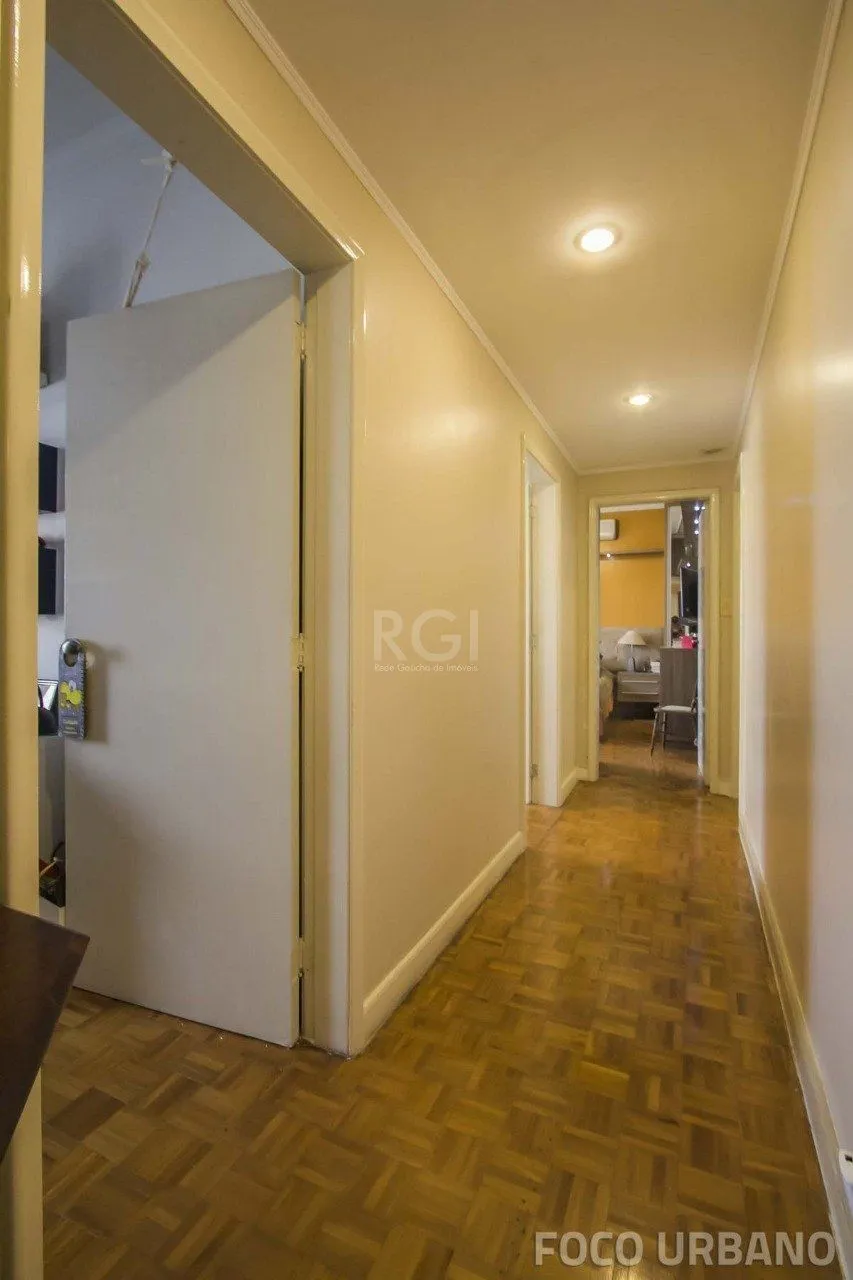 Imagem Apartamento para Venda - 155m², 4 dormitórios, sendo 1 suites, 1 vaga - Bom Fim