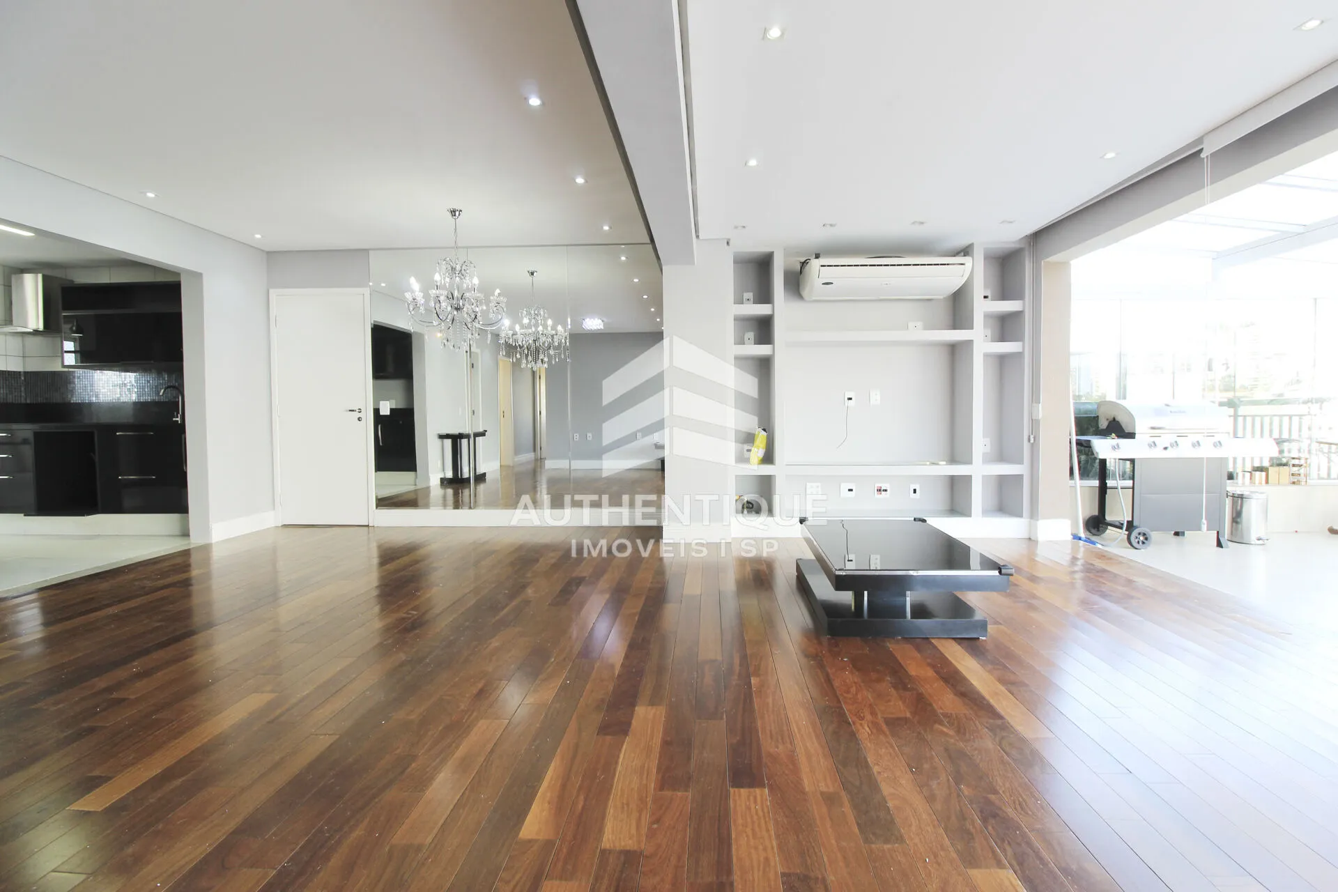 Imagem Vistta 180º Saude - Apartamento à venda em São Paulo/SP