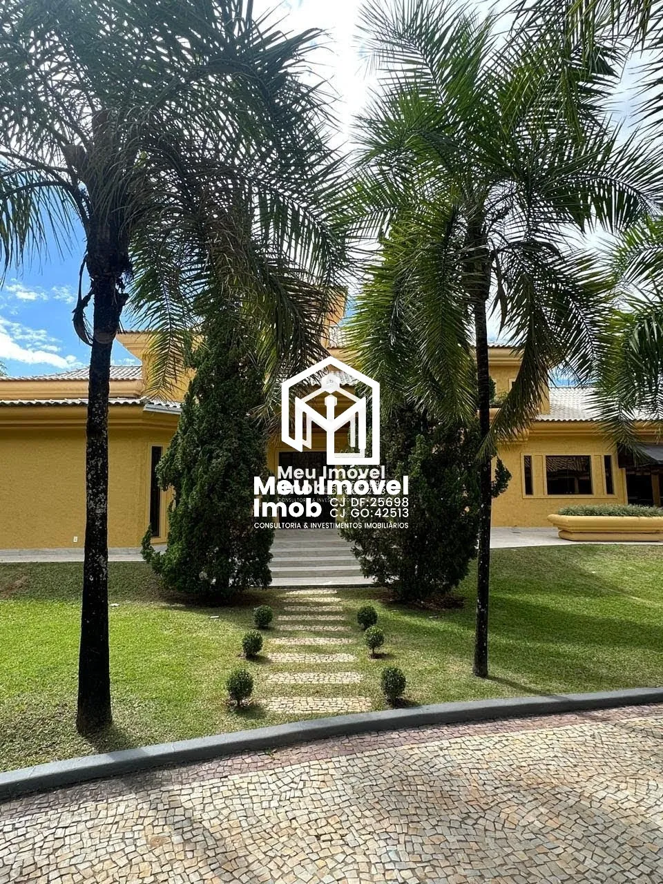 Imagem Casa Alto Padrão 5 Quartos 5 Suítes 4 Vagas 1.200m² Park Way