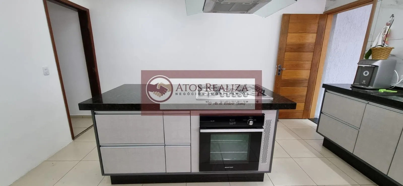 Imagem Venda sobrado em Vila Prudente, SP: 230m², 3 dorms, 1 suíte, 2 banheiros. Oportunidade imperdível por R$ 900 mil!