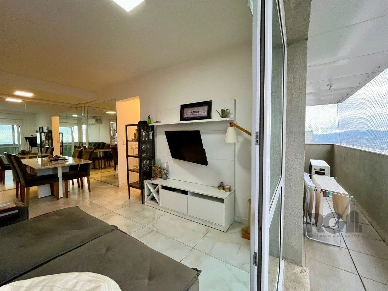 Imagem APARTAMENTO 2 QUARTOS BAIRRO PETRÓPOLIS - PORTO ALEGRE - RS - VISTA DESLUMBRANTE