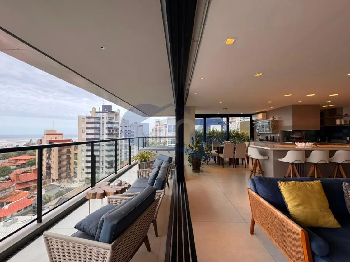 Imagem Apartamento a venda com 4 suites na Praia Grande em Torres/RS