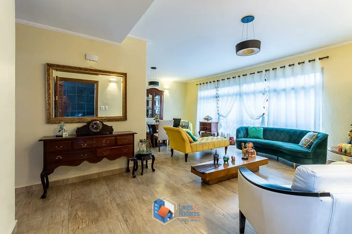 Imagem Casa para venda em Bosque da Saúde com 4 quartos, sendo 2 suítes, 267m²