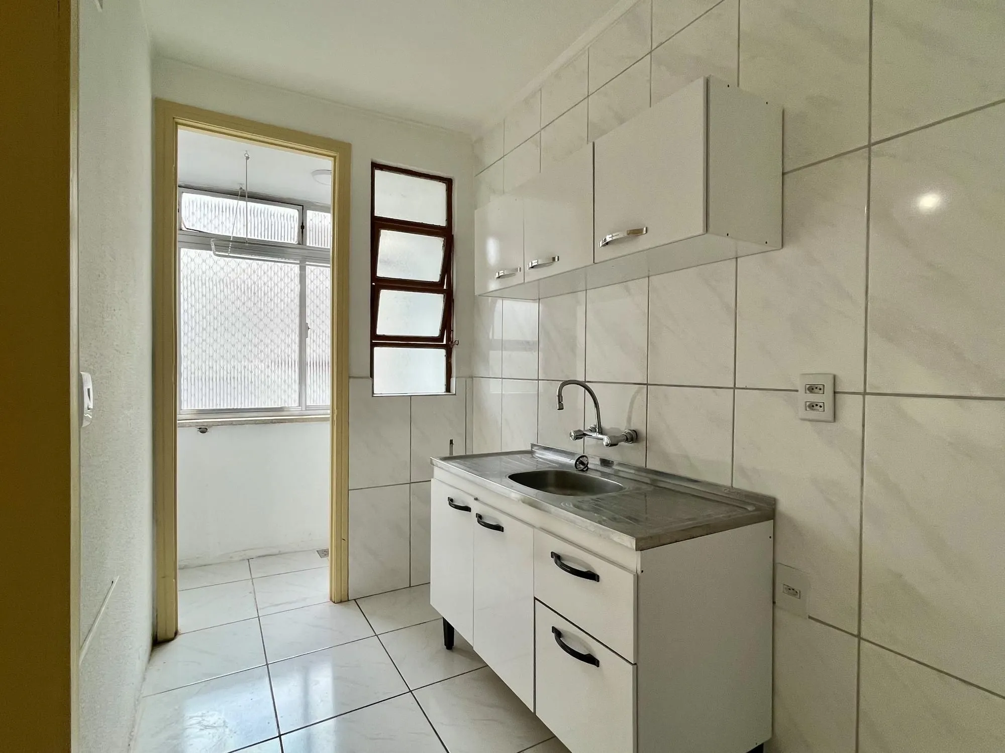 Imagem APARTAMENTO 1 DORMITÓRIO COM VAGA DE GARAGEM