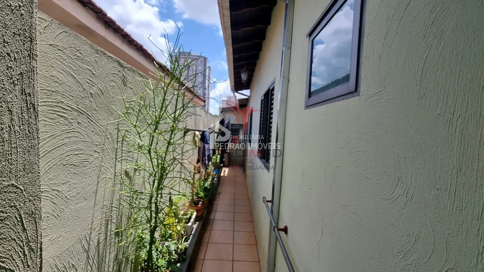 Imagem Casa de 2 quartos, 110m² no bairro Centro, em Lençóis Paulista