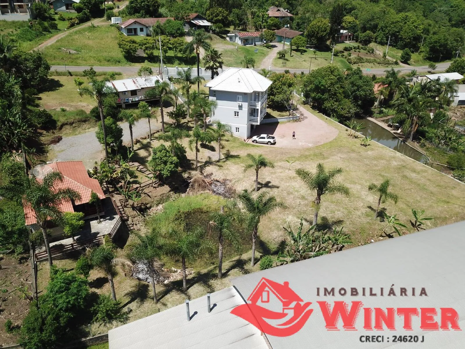 Imagem Chácara com casa mobiliada no São Roque!