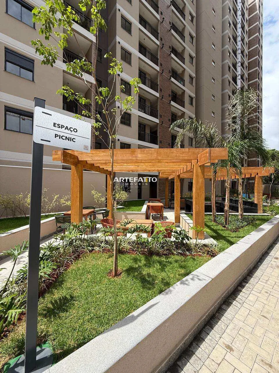Imagem Apartamento novo com vaga e com 2 quartos , andar alto