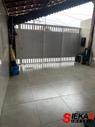 Imagem Oportunidade imperdível: Casa à venda em Praia Grande-SP, Maracanã - 2 quartos, 1 suíte, 1 sala, 2 banheiros, 2 vagas, 120 m².