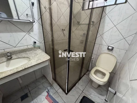 Imagem Casa com 3 dormitórios para alugar, 252 m² - Setor Coimbra - Goiânia/GO