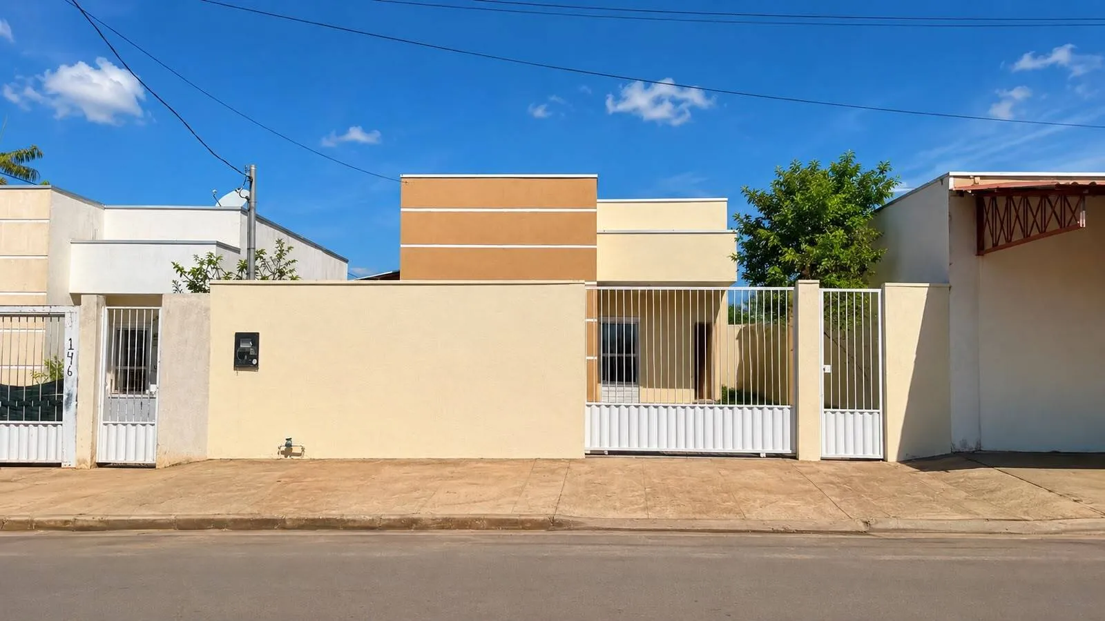 Foto do imóvel Casa 3 quartos Bairro Pedra 90 em Rua Um