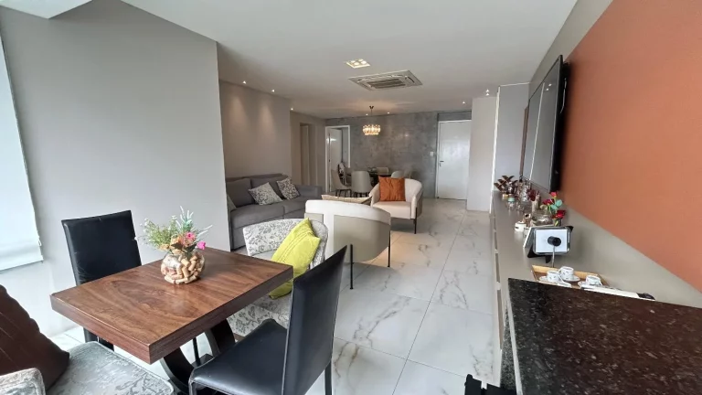 Imagem Apartamento com 124m em Setúbal!