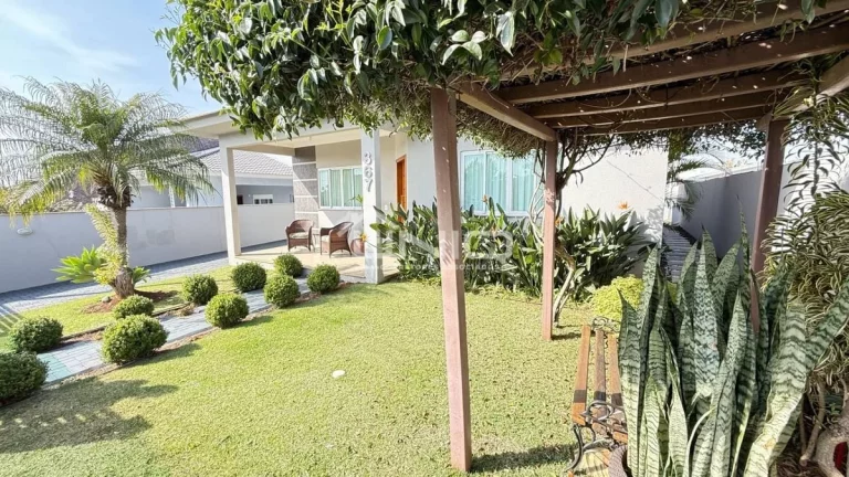 Imagem Casa Térrea Suíte + 2 Dormitórios Com Piscina e Salão de Festas - Fraron