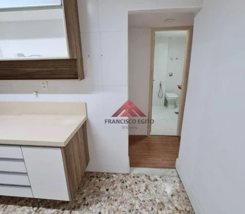 Imagem Excelente Apartamento com sala dois quartos dependencias completa,sol da manhã,elétrica e hidraulica reformadas,quarto principal montado com armários,