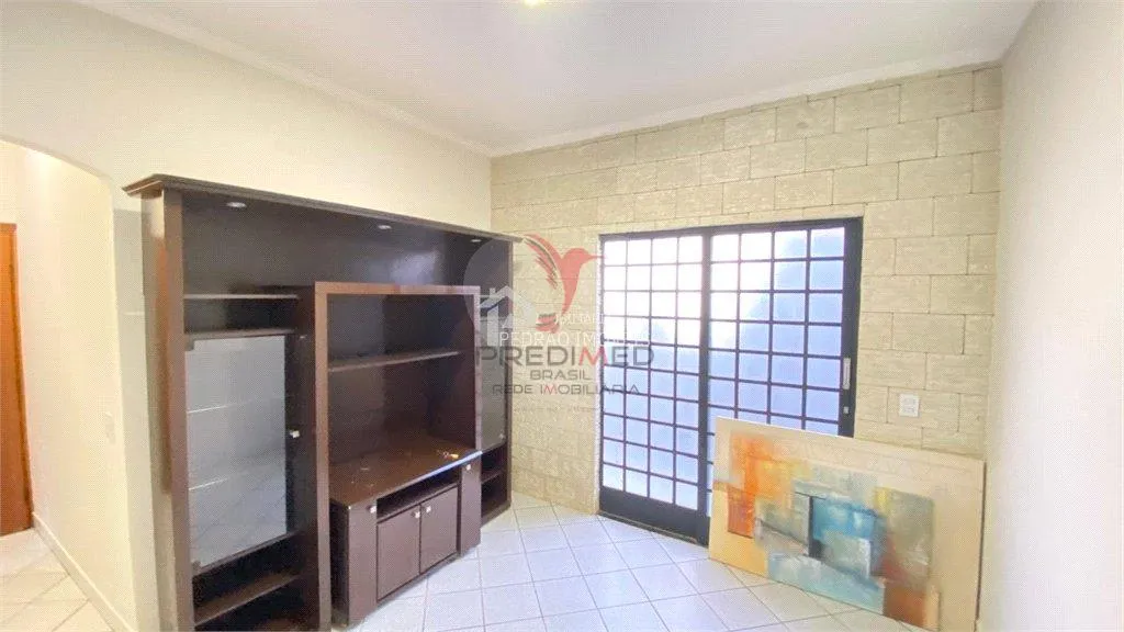 Imagem Casa de 3 quartos, 184m² no bairro Vila Nossa Senhora Aparecida, em Lençóis Paulista