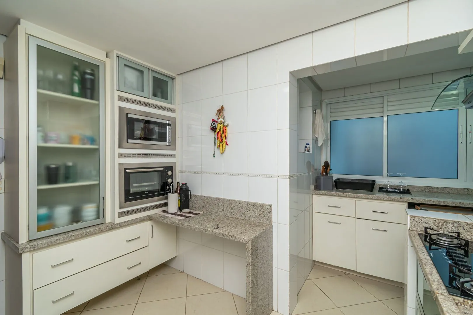 Imagem Apartamento no bairro Higienópolis de 3 dormitórios e 2 vagas