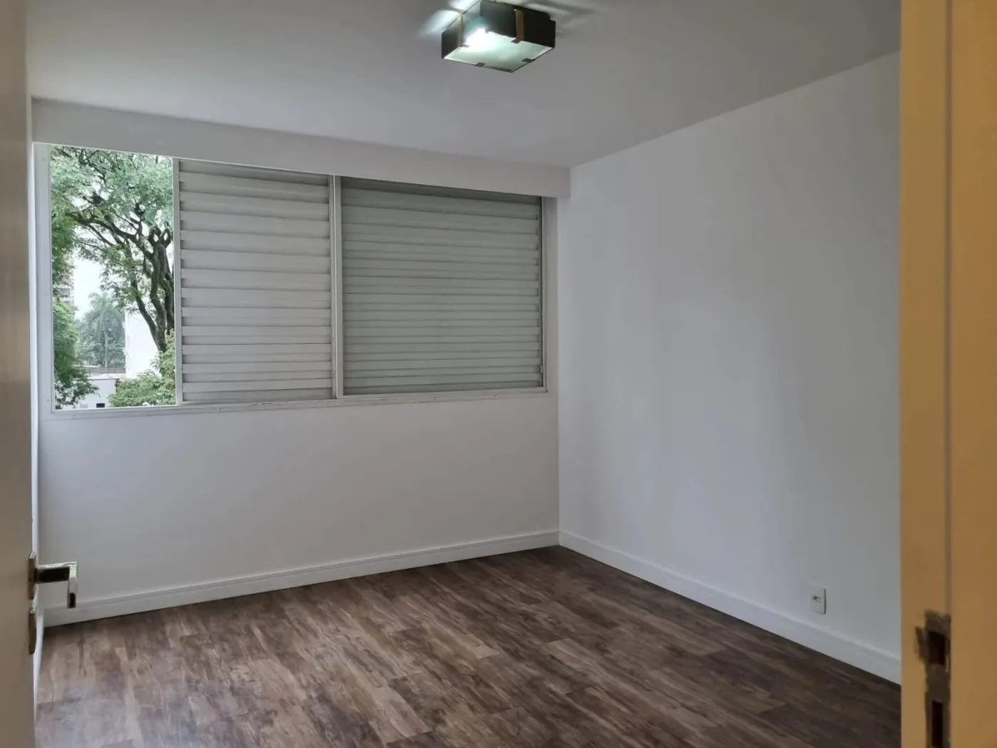 Imagem Apartamento para Venda em São Paulo, Pinheiros, 3 dormitórios, 1 suíte, 2 banheiros, 2 vagas