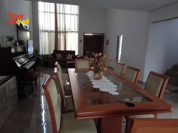 Imagem Imperdível Casa em Condomínio em Ribeirão Preto - 3 Quartos, 3 Suítes, 2 Salas, 4 Banheiros, 4 Vagas, 240m² no Jardim Valencia