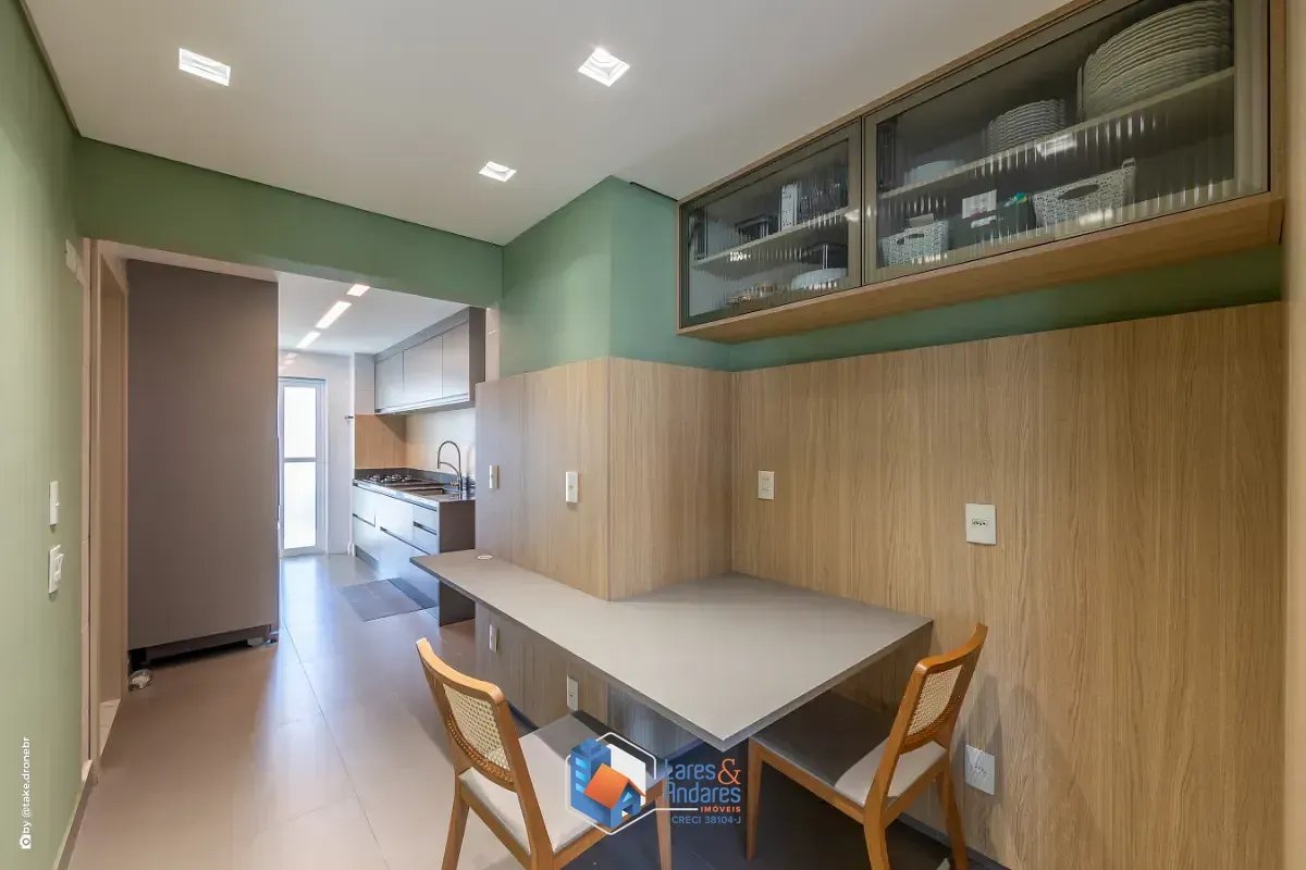 Imagem Apartamento para venda em Brooklin com 3 quartos, sendo 3 suítes, 213m²