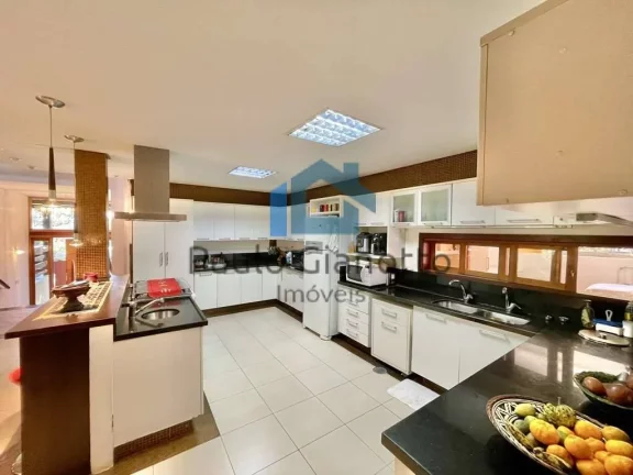 Imagem Linda casa de campo à venda na Fazendinha Granja Viana
