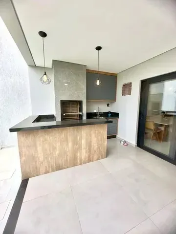 Imagem Casa de Luxo no Condomínio Jardim Europa - Viva o Sonho da Elegância e Conforto