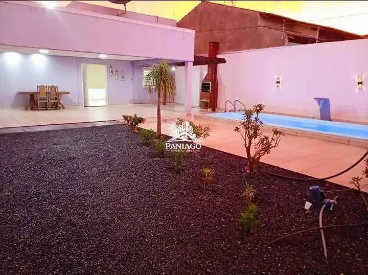Imagem Casa co Piscina a Venda no Bairro Paiaguás em Várzea Grande