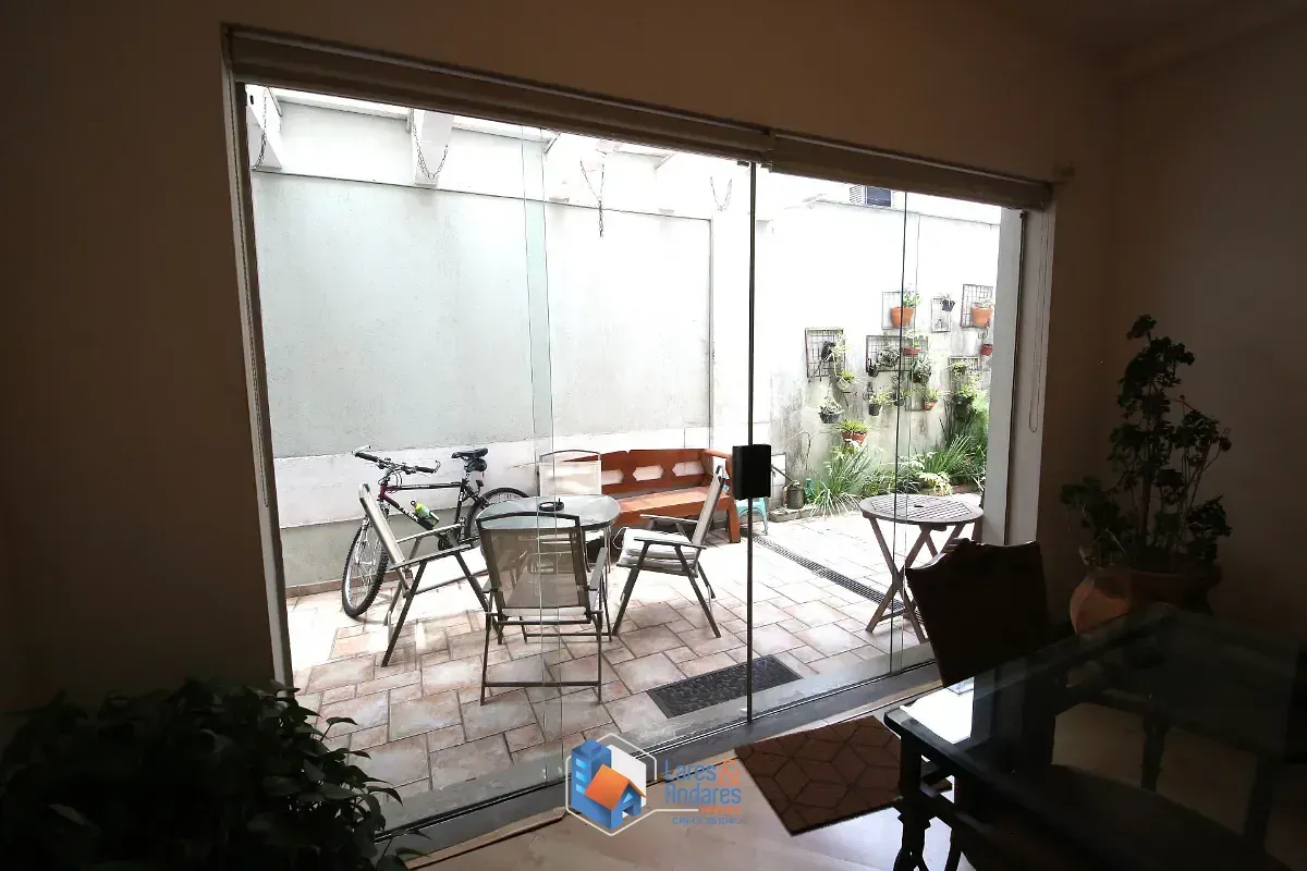 Imagem Casa para venda em Planalto Paulista com 5 quartos, sendo 3 suítes, 400m²