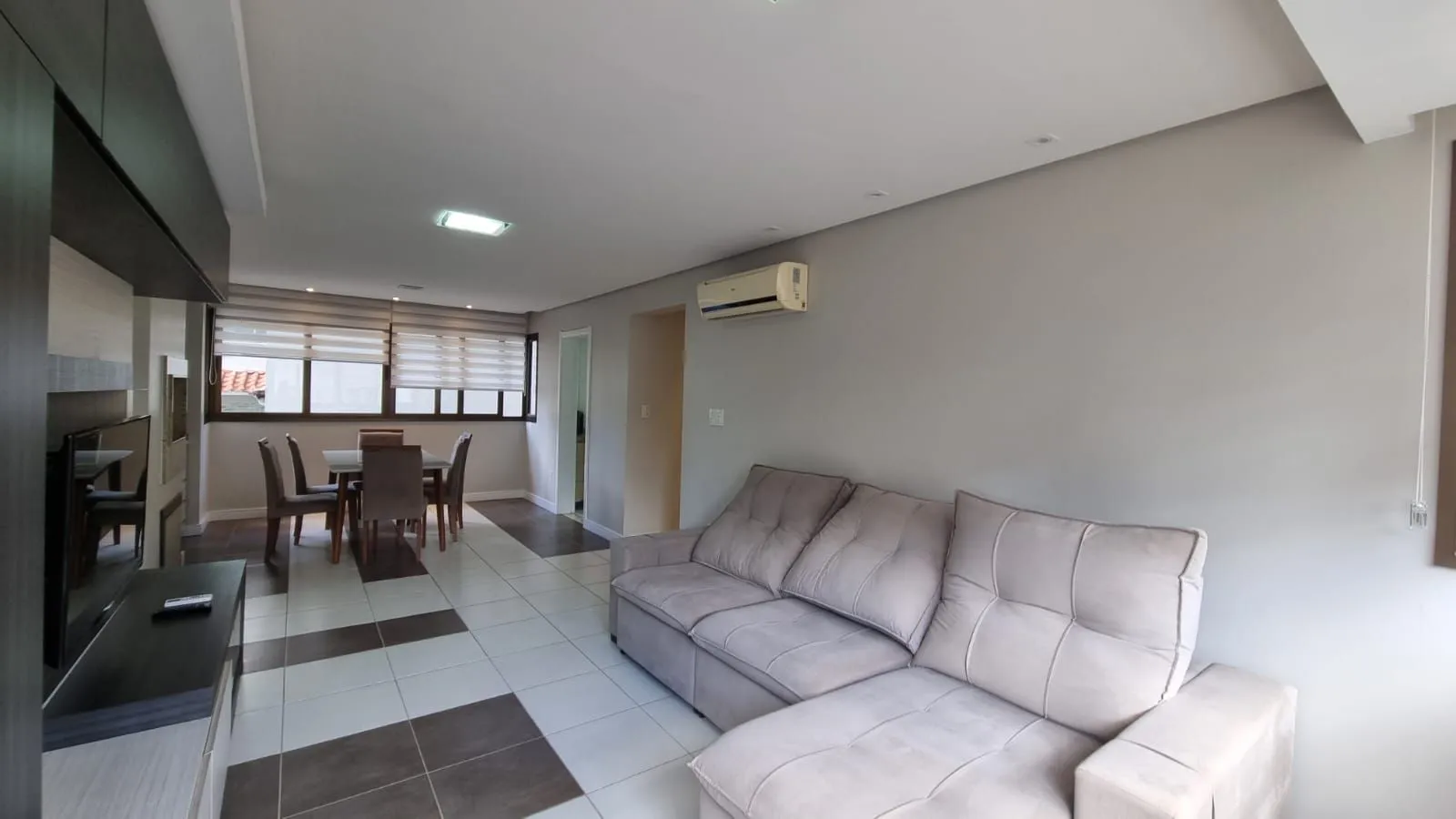 Imagem Apartamento dois dormitórios mobiliado, suíte, 86,41mq privativos, uma vaga escriturada, no bairro Higienópolis