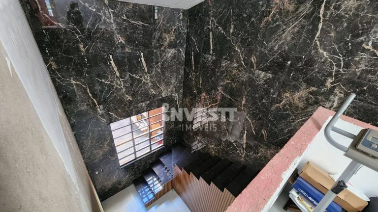 Imagem Sobrado à venda no Residencial Petrópolis - Goiânia/GO