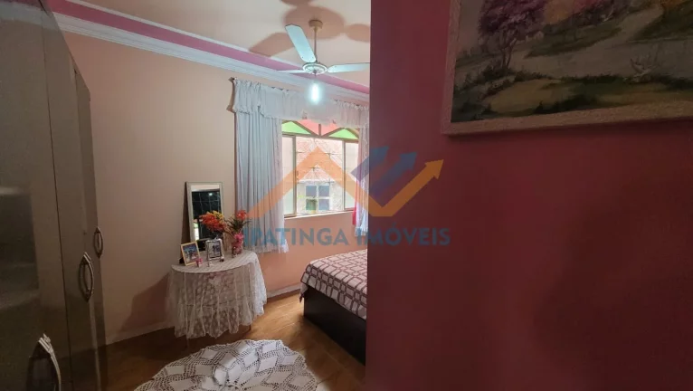 Imagem Casa com Lote grande no Bairro Veneza - Ipatinga