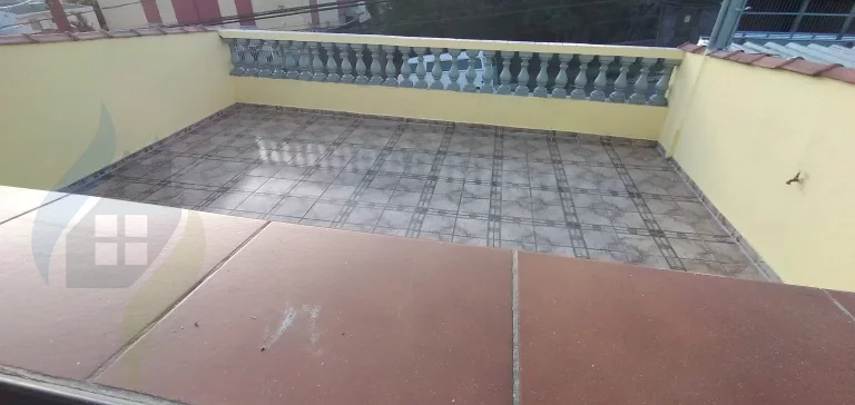 Imagem Casa de 2 dormitórios, 2 banheiros, 2 vagas, com 189m² em Taboão, São Bernardo do Campo