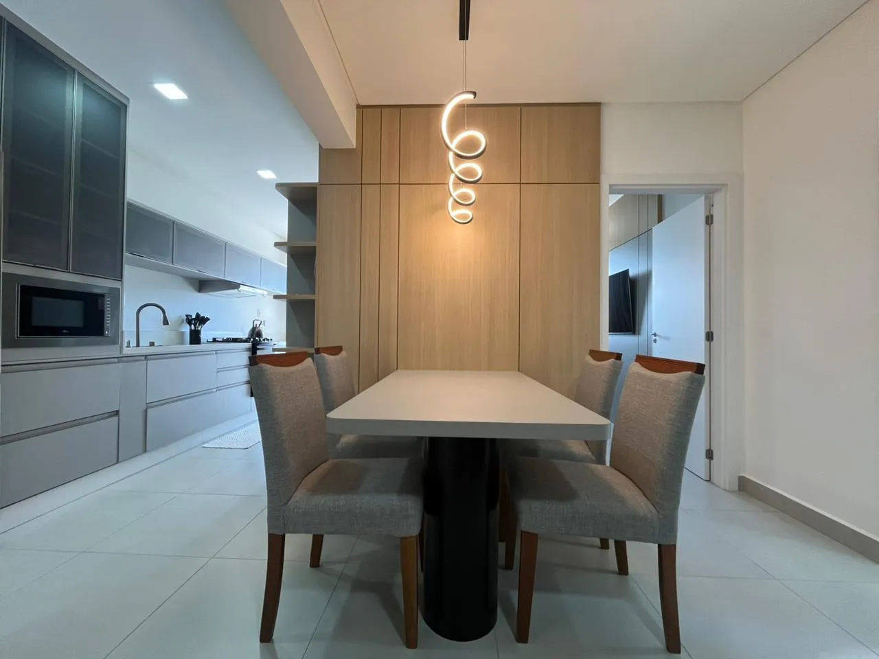 Imagem Apartamento com vista para o mar à venda com 702m2 por R$ 1.200.000,00