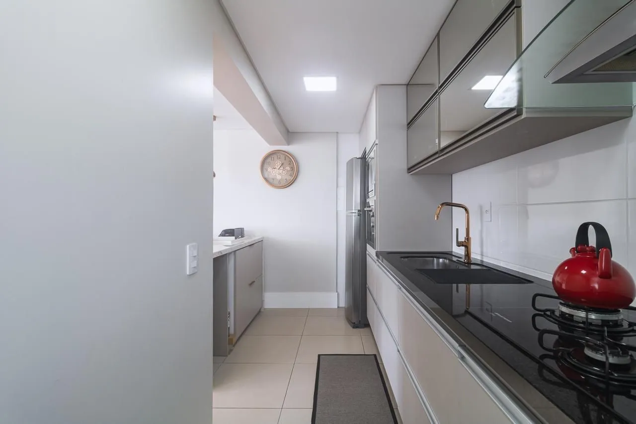 Imagem Apartamento com 03 Quartos (01 suíte) e 02 vagas na Praia de Torres RS