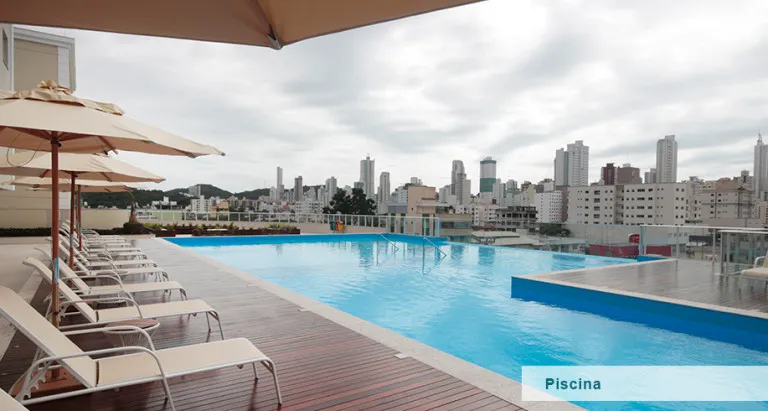 Imagem Sala Comercial à Venda, 2.378 m² em Nações - Balneário Camboriú