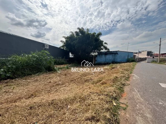 Imagem Lote à venda no bairro Três Poderes - Igarapé /MG.