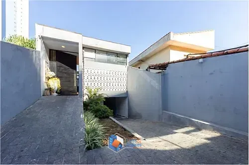 Imagem Casa para venda em Vila Anglo Brasileira com 6 quartos, sendo 1 suíte, 370m²