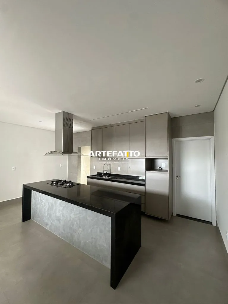 Imagem Apartamento novo rico em armário disponível para venda no Jd Santa Lúcia