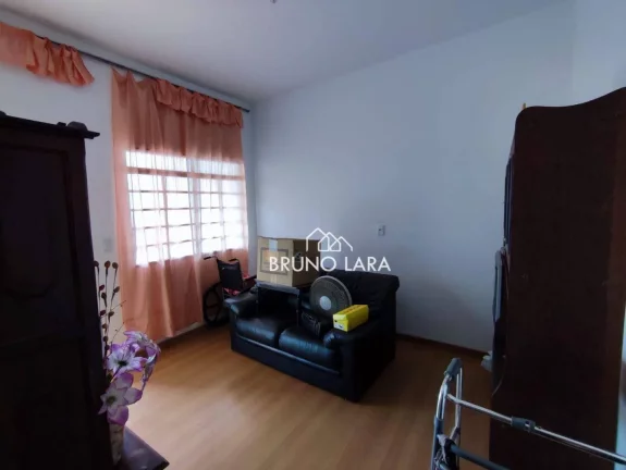 Imagem Casa com 3 dormitórios para alugar, 120 m² por R$ 4.000,00/mês - Centro - Igarapé/MG