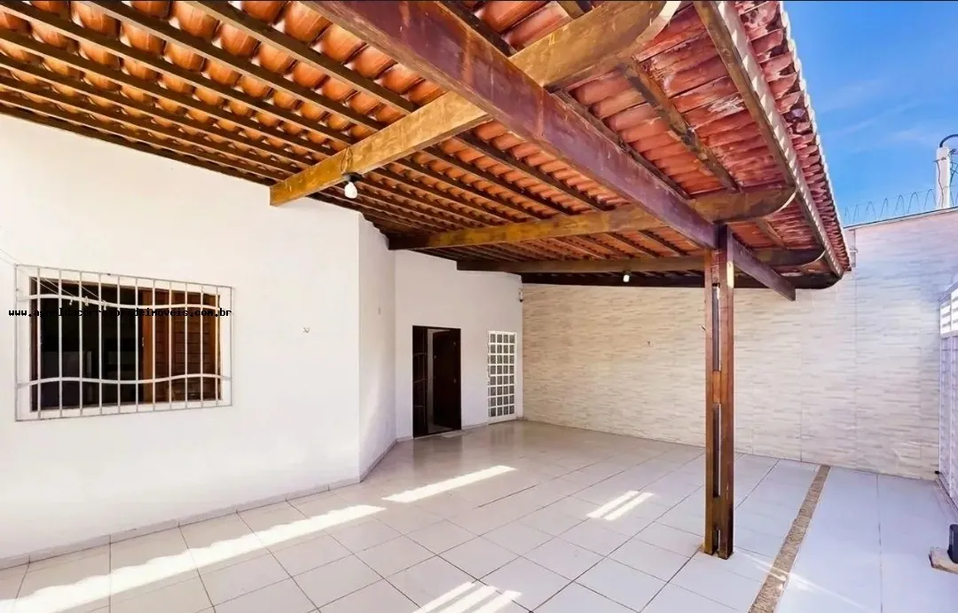 Imagem Casa para Venda em Parnamirim, Nova Parnamirim, 4 dormitórios, 2 suítes, 3 banheiros, 4 vagas