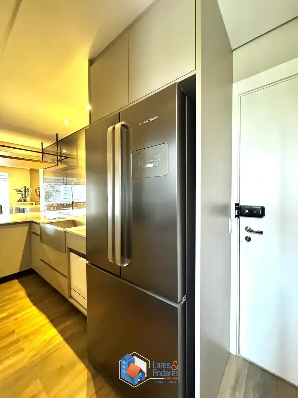 Imagem Apartamento para venda em Vila Anastácio com 2 quartos, sendo 2 suítes, 134m²