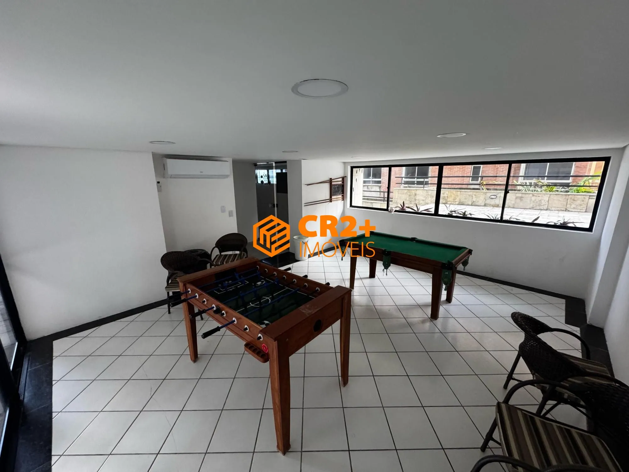 Imagem VENDO APARTAMENTO À BEIRA-MAR NA AVENIDA BOA VIAGEM - RECIFE 150m² -3 suítes