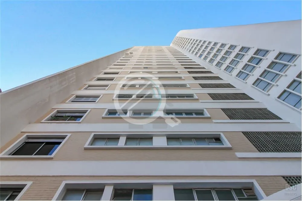 Imagem APARTAMENTO CENTRO HISTÓRICO , 4DORMITÓRIOS COM VAGA DE GARAGEM! Dificilmente quem é de Porto Ale...