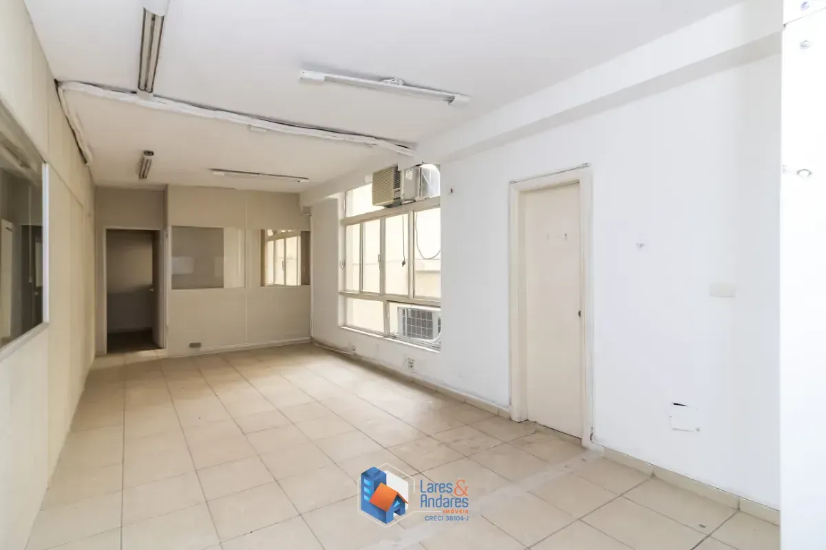 Imagem Conjunto comercial para venda e locação em República, 200m²