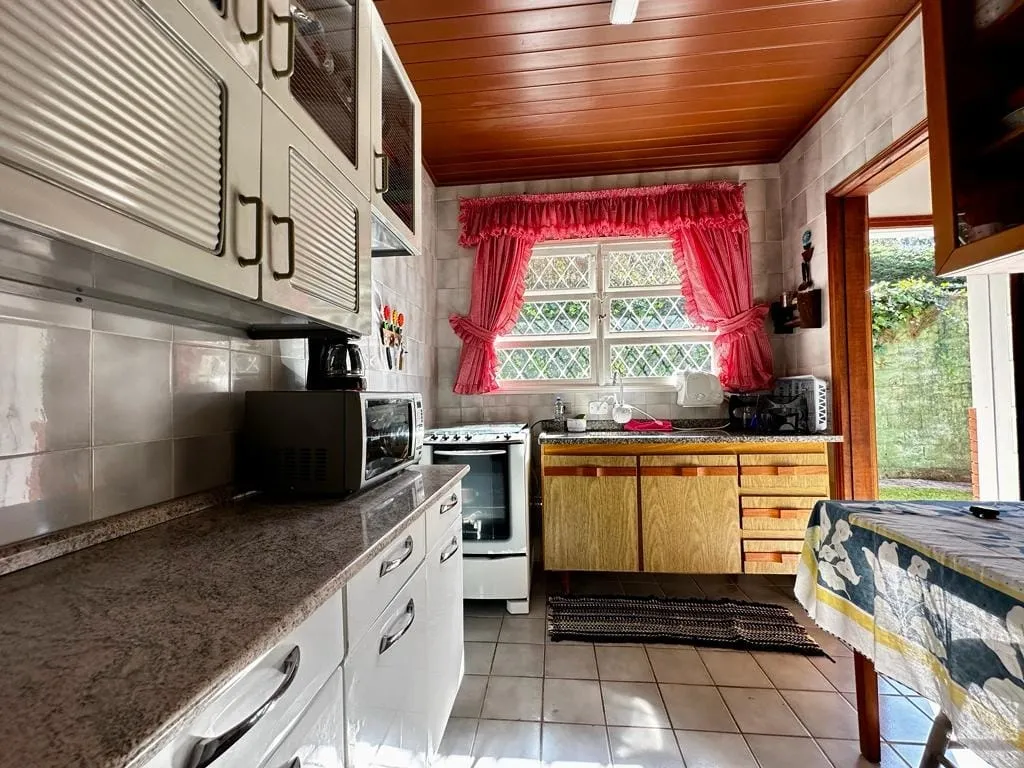 Imagem Casa à venda 4 Quartos, 1 Suite, 4 Vagas, 1350M², Condominio Vale do Sol, Campos do Jordão - SP | Condomínio colinas do sol