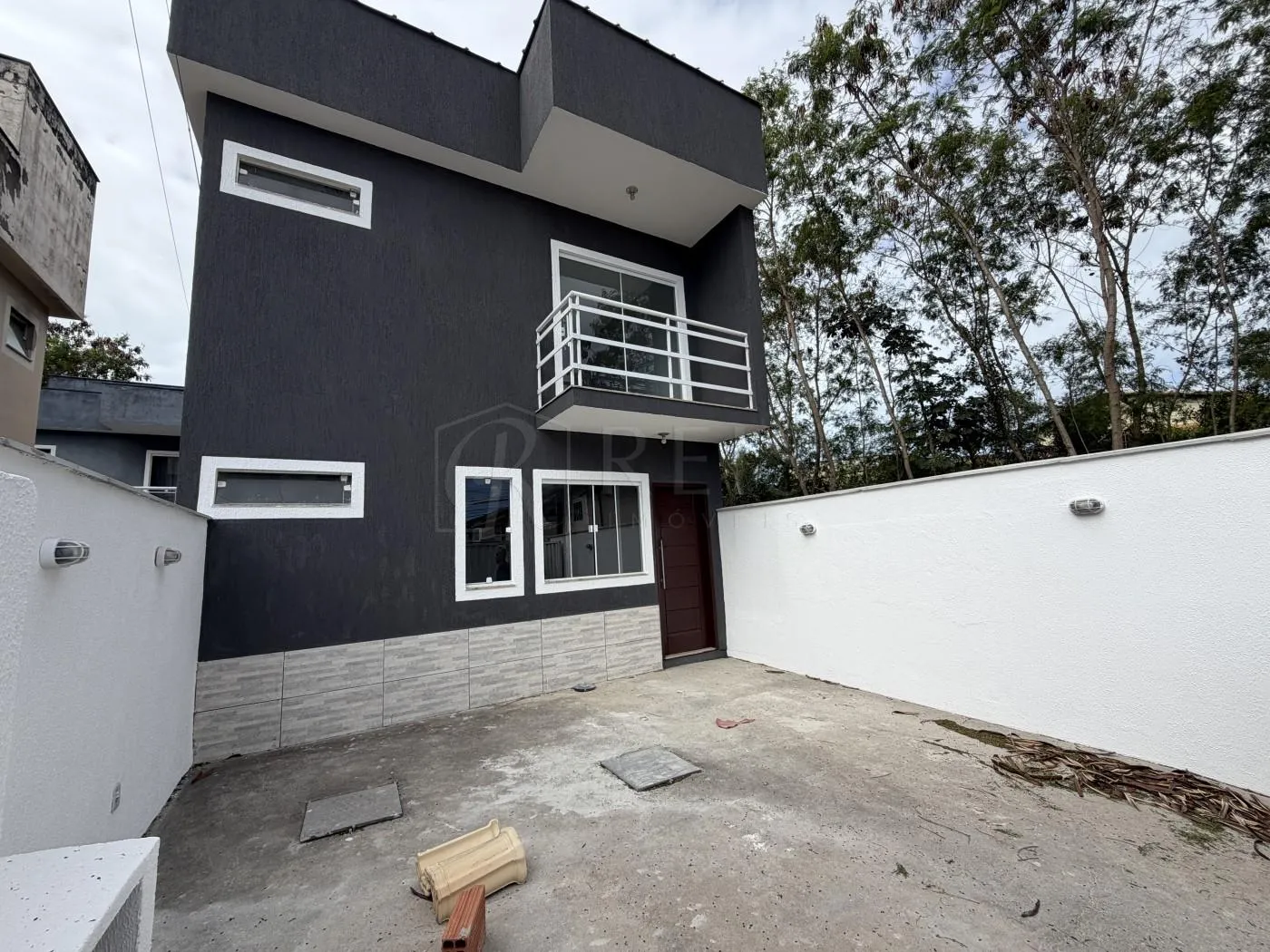 Foto do imóvel Casa para Venda em Rio das Ostras, Chácara Mariléa, 2 dormitórios, 2 suítes, 3 banheiros, 1 vaga em Rua Joaquim José Caridade, 868 - Chácara Mariléa, Rio das Ostras - RJ