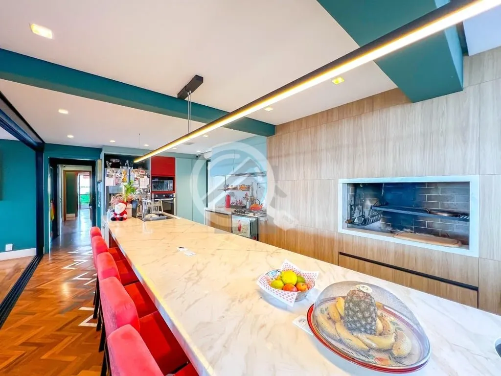 Imagem Localizado no prestigiado bairro Moinhos de Vento, este apartamento cheio de personalidade oferece u...