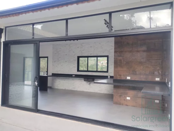 Imagem Chácara 544 m², 3 dormitórios, 1 suíte à Venda R$1.200.000,00