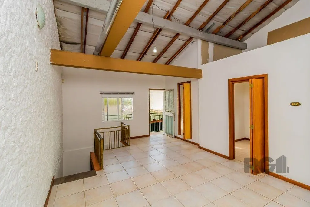 Imagem Casa de 4 dormitórios no bairro Espírito Santo